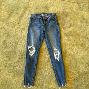Old navy rockstar mid rise skinny jeans
